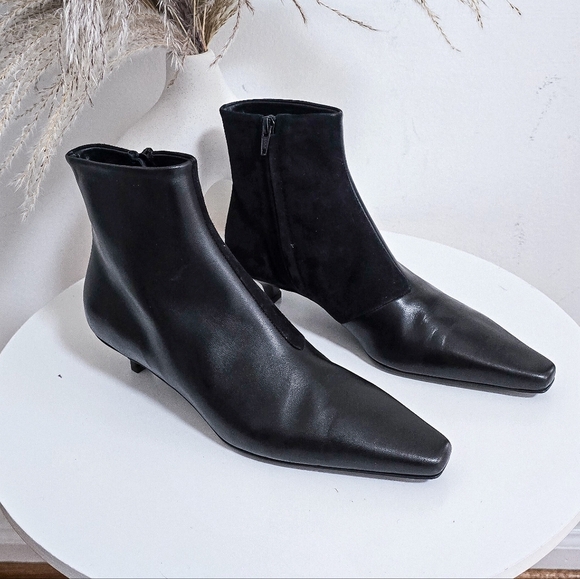 Toteme The slim 35mm leather ankle boots - Picture 12 of 14